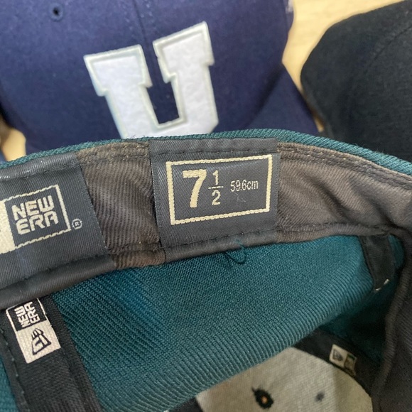 Dusty Snapbacks and Fitteds (6) - Picture 10 of 12